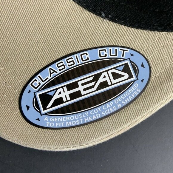 Ahead Vintage Classic Cut Adjustable Beige Cap With Central Basin Oil Embroidery - Picture 6 of 9